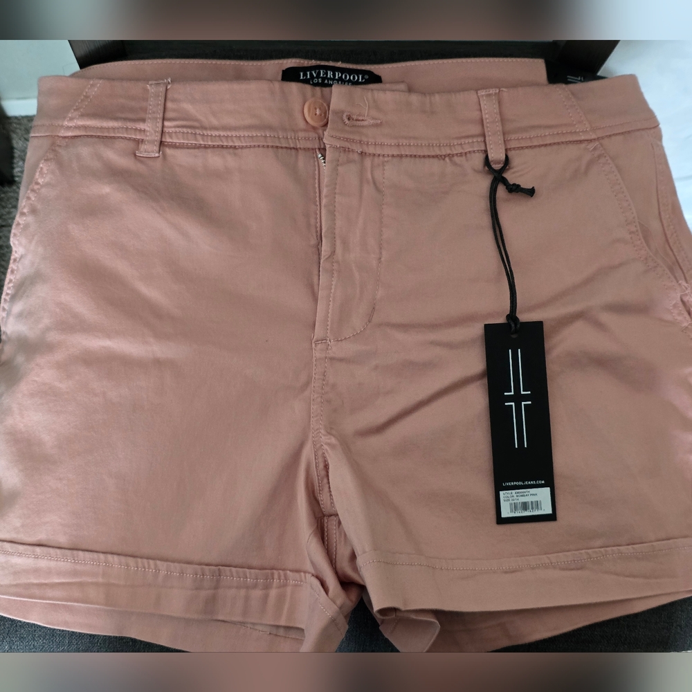 Liverpool Women's Soft Pink Bermudas